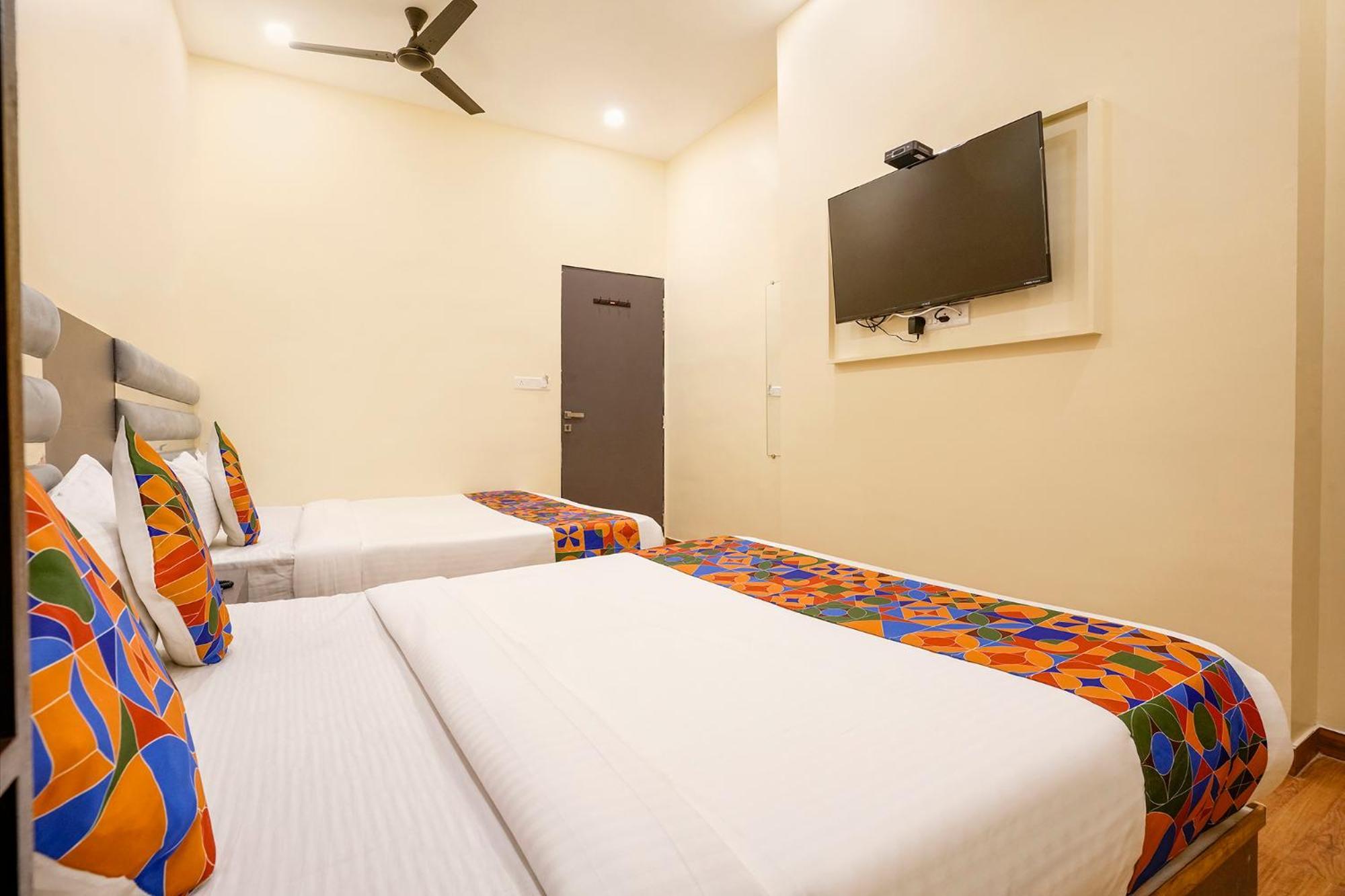 Fabhotel Freedom International - Nr Mumbai International Airport Buitenkant foto
