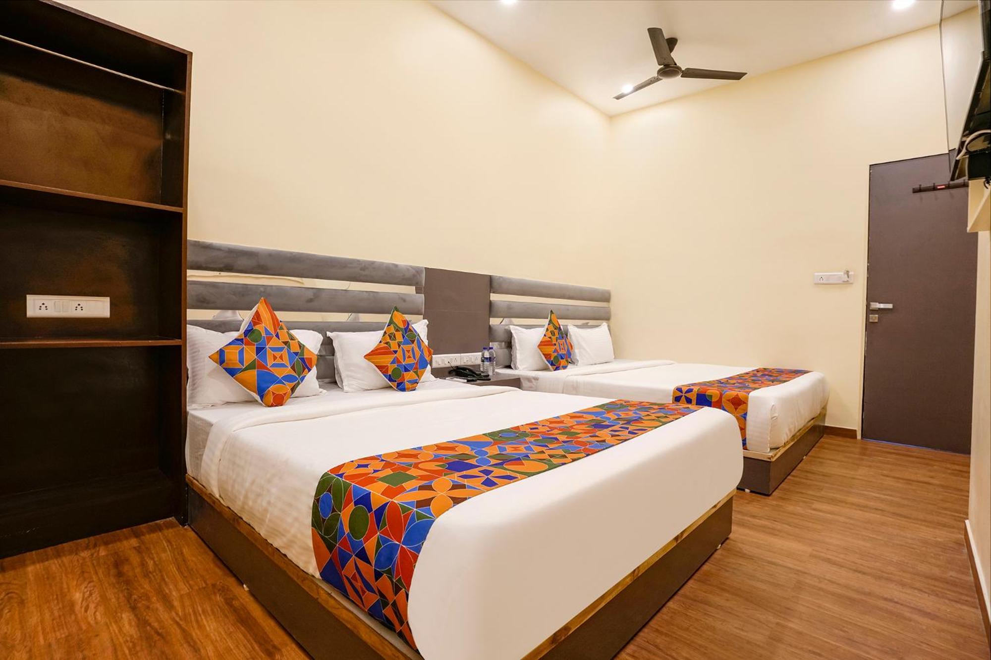 Fabhotel Freedom International - Nr Mumbai International Airport Buitenkant foto