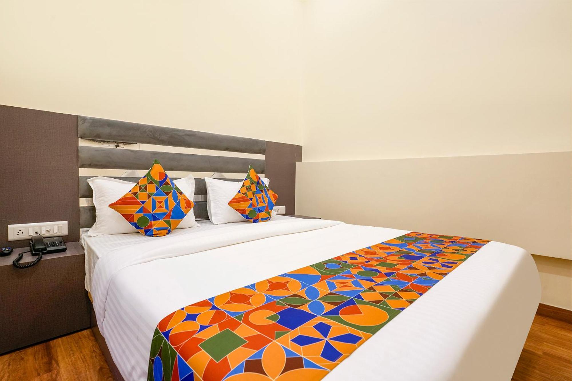 Fabhotel Freedom International - Nr Mumbai International Airport Buitenkant foto