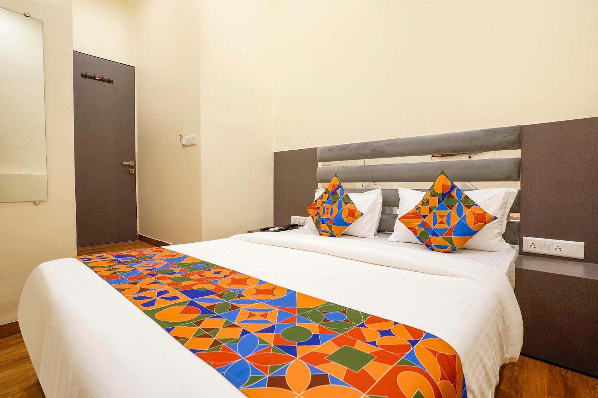 Fabhotel Freedom International - Nr Mumbai International Airport Buitenkant foto