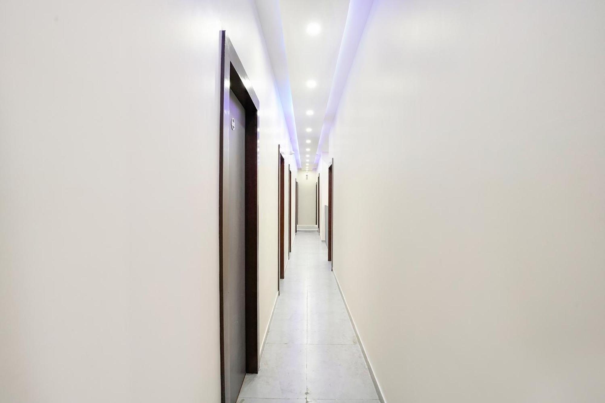 Fabhotel Freedom International - Nr Mumbai International Airport Buitenkant foto